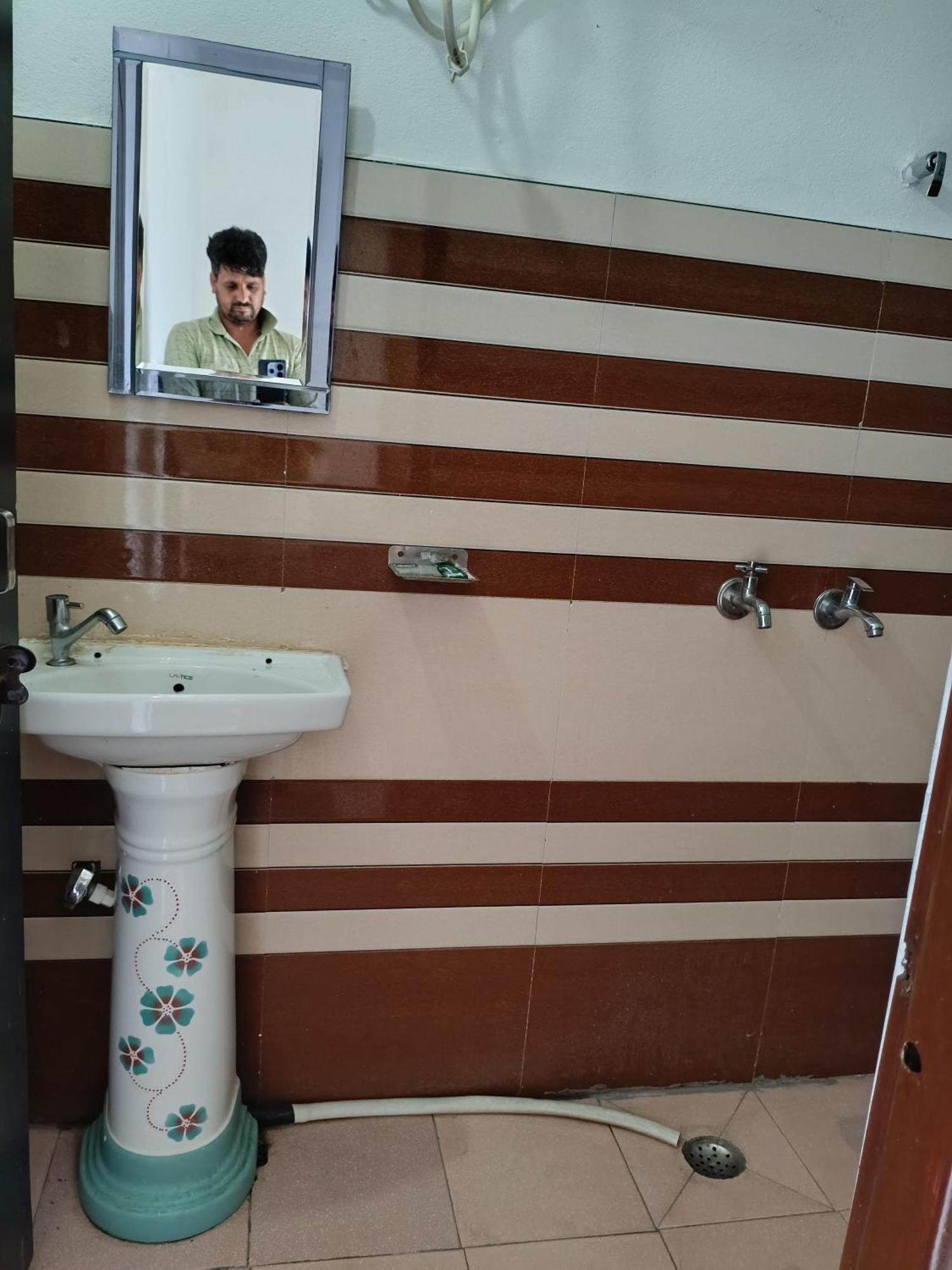 Mayur Homestay Ukhimath المظهر الخارجي الصورة